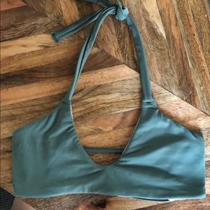 Midori bikini top